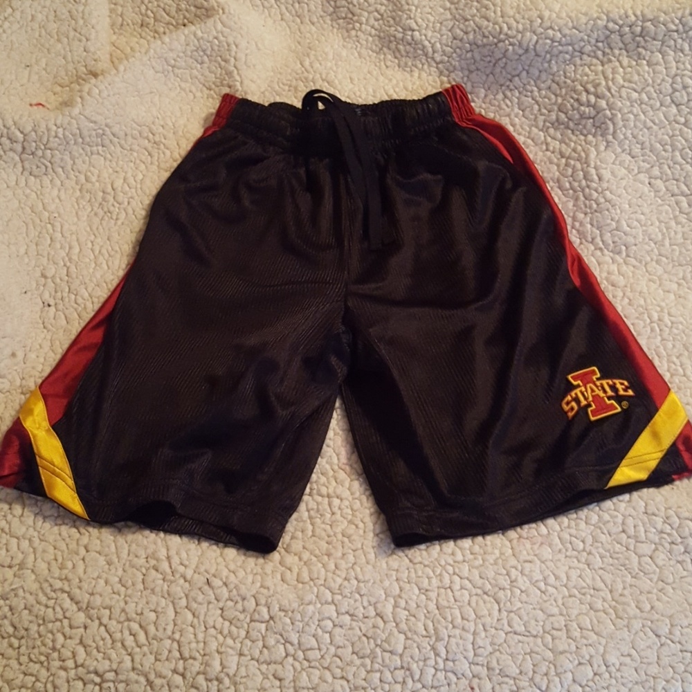 Athletic shorts